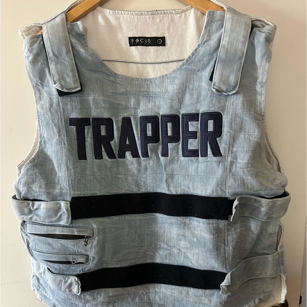 Focus  trapper vest size L